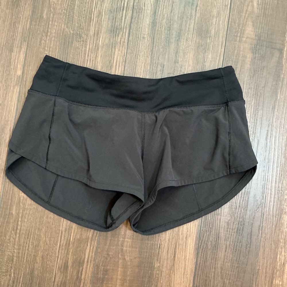 Lululemon Speed Up Low-Rise Lined Running Shorts Black Size 4 Athletic Workout